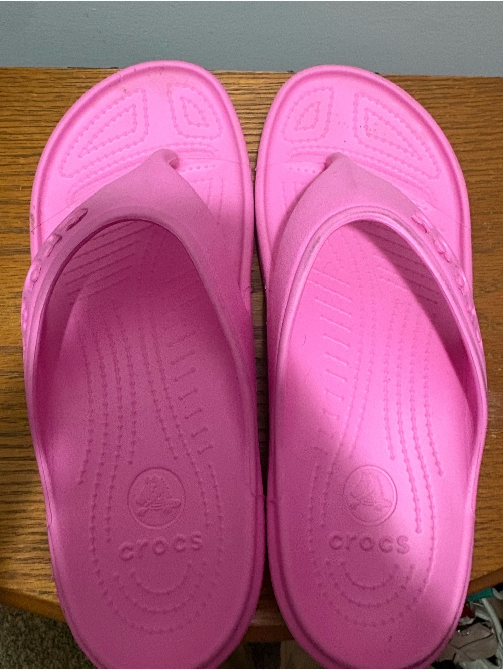 Title: Crocs Pink Getaway Platform Flip Flops Sandals Women’s Size 9 - Picture 2 of 5